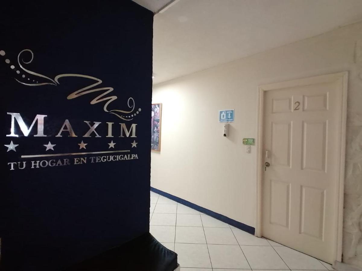 Hotel Maxim 特古西加尔巴 外观 照片